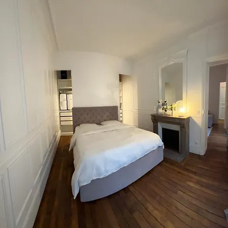 Prestige A Luxe, Calme Et Proche Tour Eiffel Et Champs-elysees Lägenhet