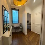 Prestige A Luxe, Calme Et Proche Tour Eiffel Et Champs-elysees * Paris